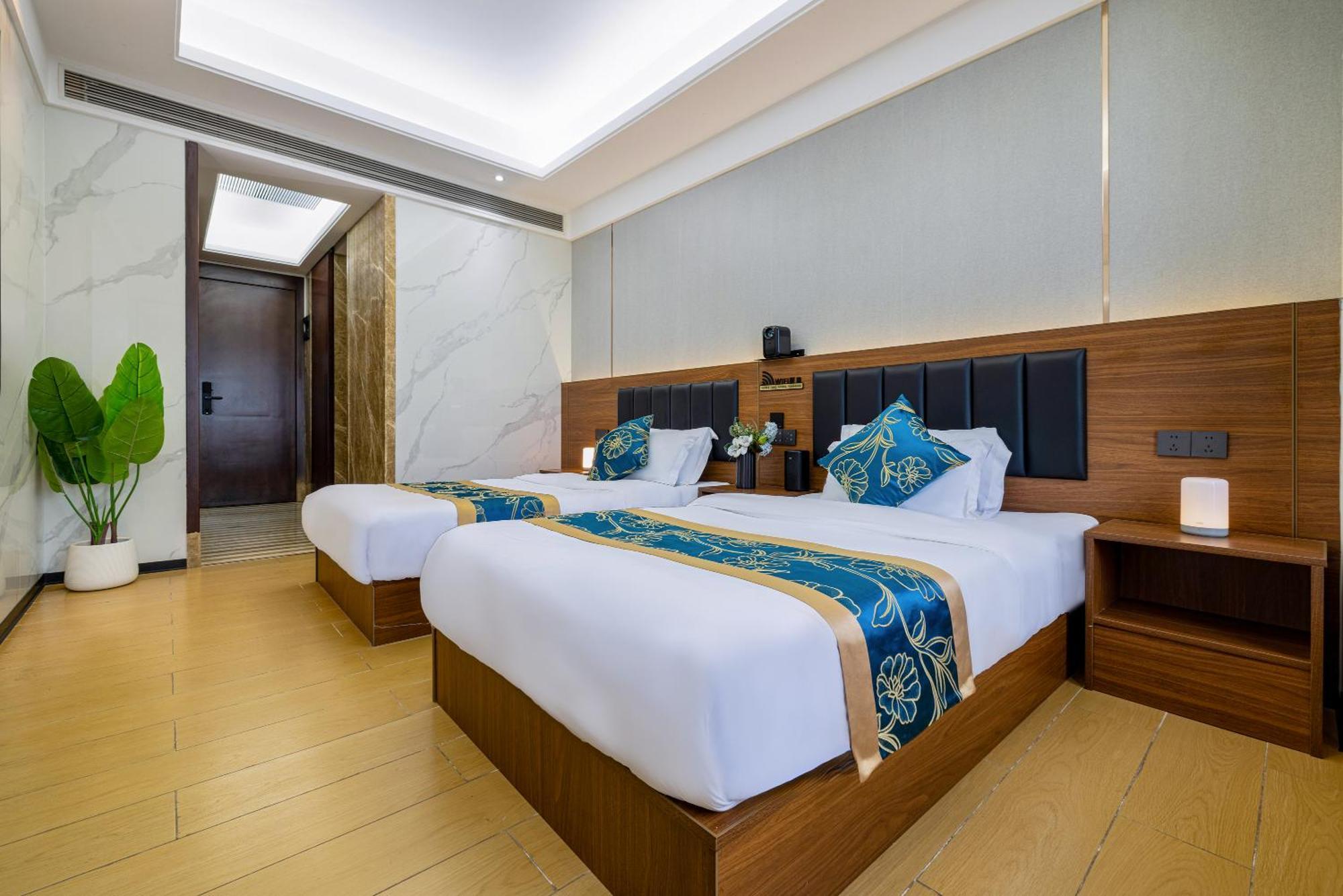 Xingyin Cloudy Hotel Guangzhou Changgang Subway Station - Free Shuttle Bus To Canton Fair Complex During Canton Fair Period Exterior foto