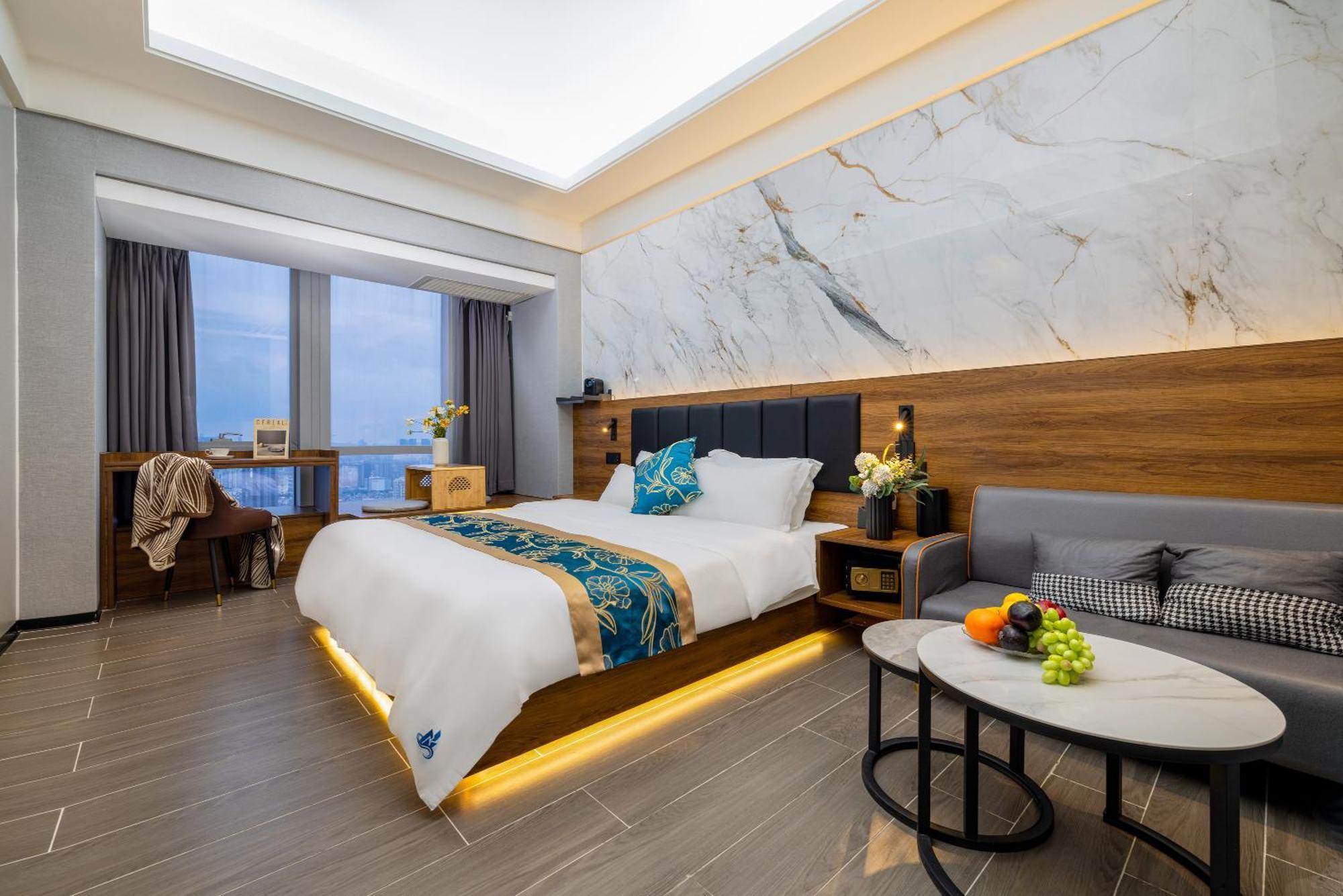 Xingyin Cloudy Hotel Guangzhou Changgang Subway Station - Free Shuttle Bus To Canton Fair Complex During Canton Fair Period Exterior foto